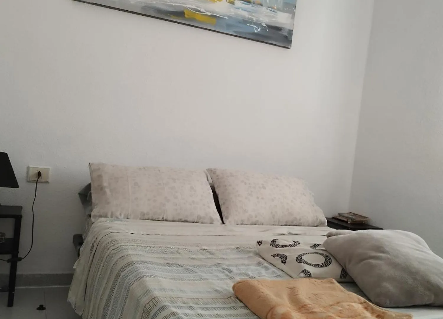 Casapatrizia Appartamento Compartido 圣克鲁斯-德特内里费 0*,
